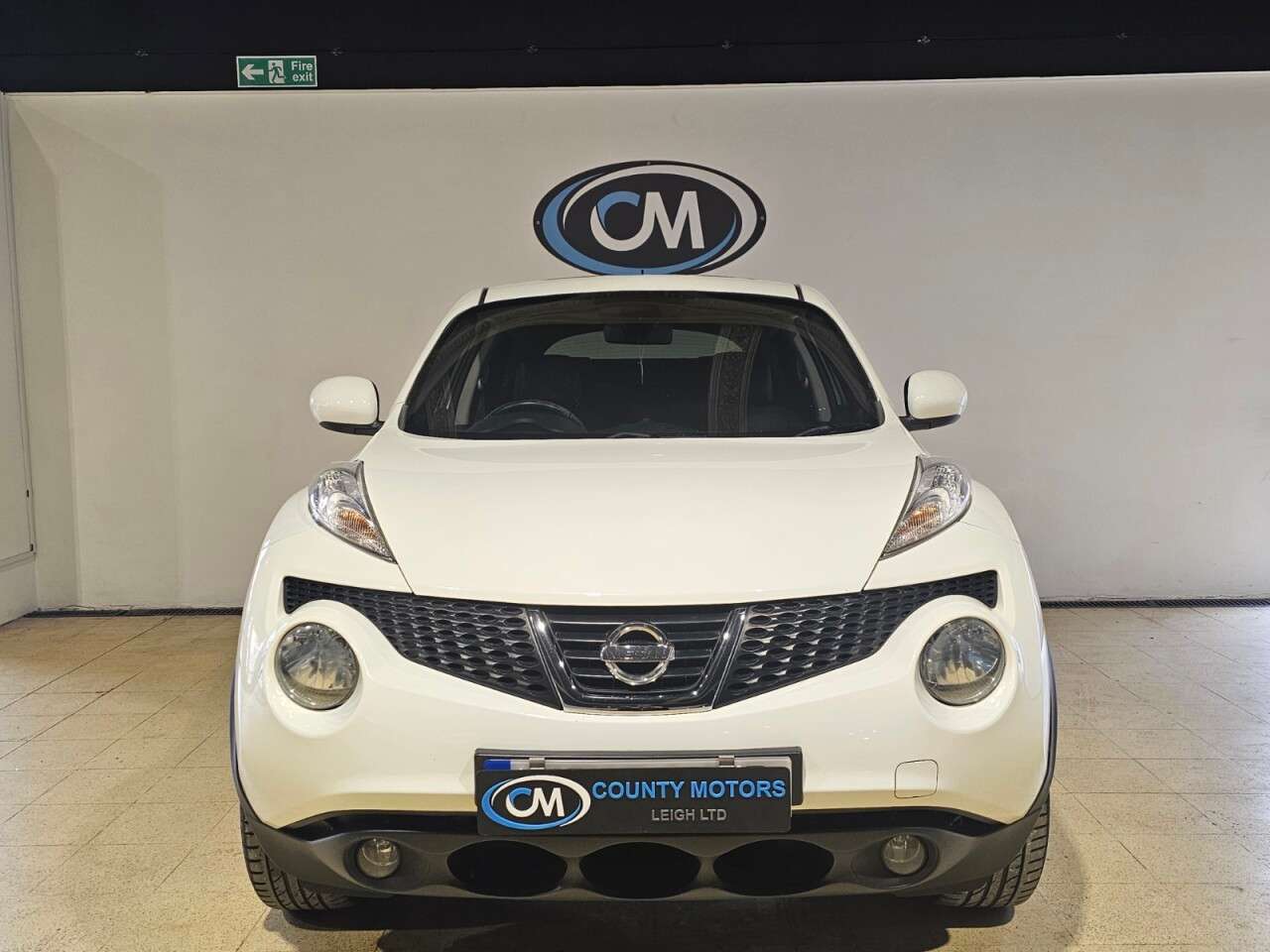 A 2012 NISSAN JUKE 1.6 Tekna SUV 5dr Petrol Manual Euro 5 (s/s) (117 ps) Only One Owner From N A 2012 NISSAN JUKE 1.6 Tekna SUV 5dr Petrol Manual Euro 5 (s/s) (117 ps) Only One Owner From N