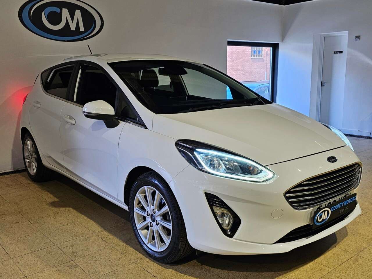 A 2020 FORD FIESTA 1.0T EcoBoost Titanium Hatchback 5dr Petrol Manual Euro 6 (s/s) (95 ps) * D A 2020 FORD FIESTA 1.0T EcoBoost Titanium Hatchback 5dr Petrol Manual Euro 6 (s/s) (95 ps) * D
