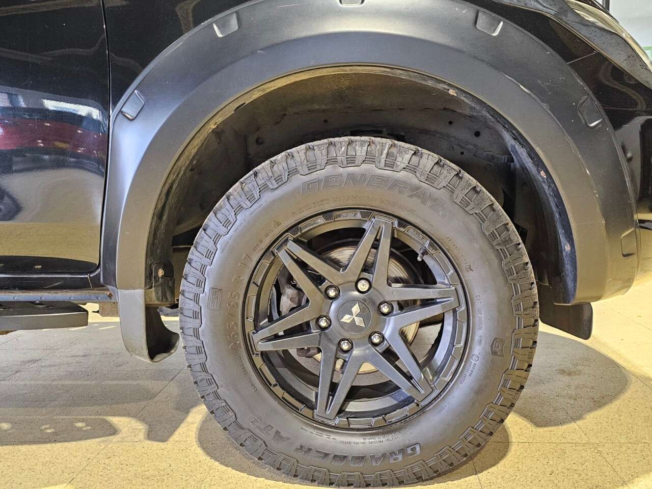 2017 MITSUBISHI L200 2017 MITSUBISHI L200