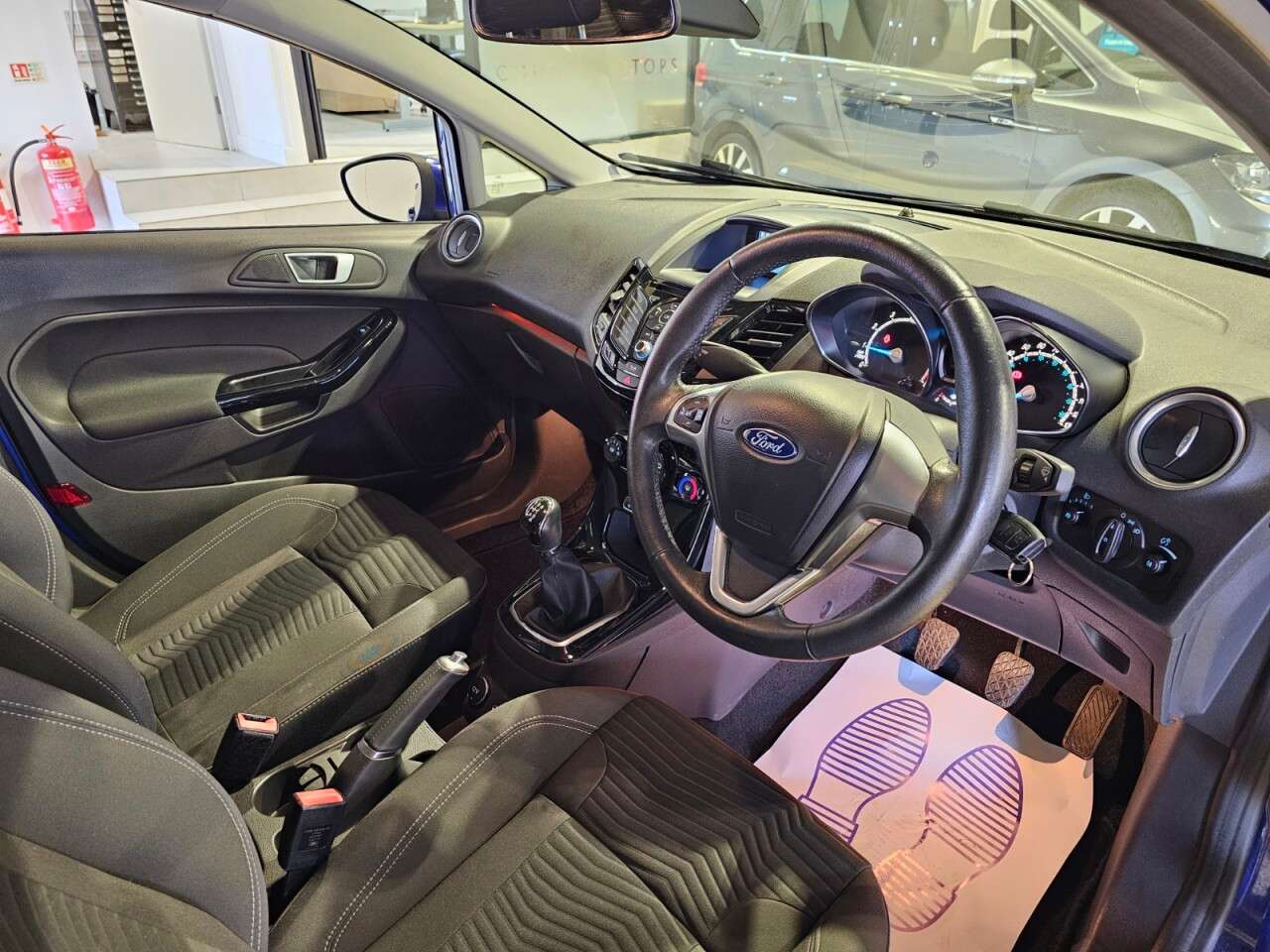 2015 FORD FIESTA 2015 FORD FIESTA