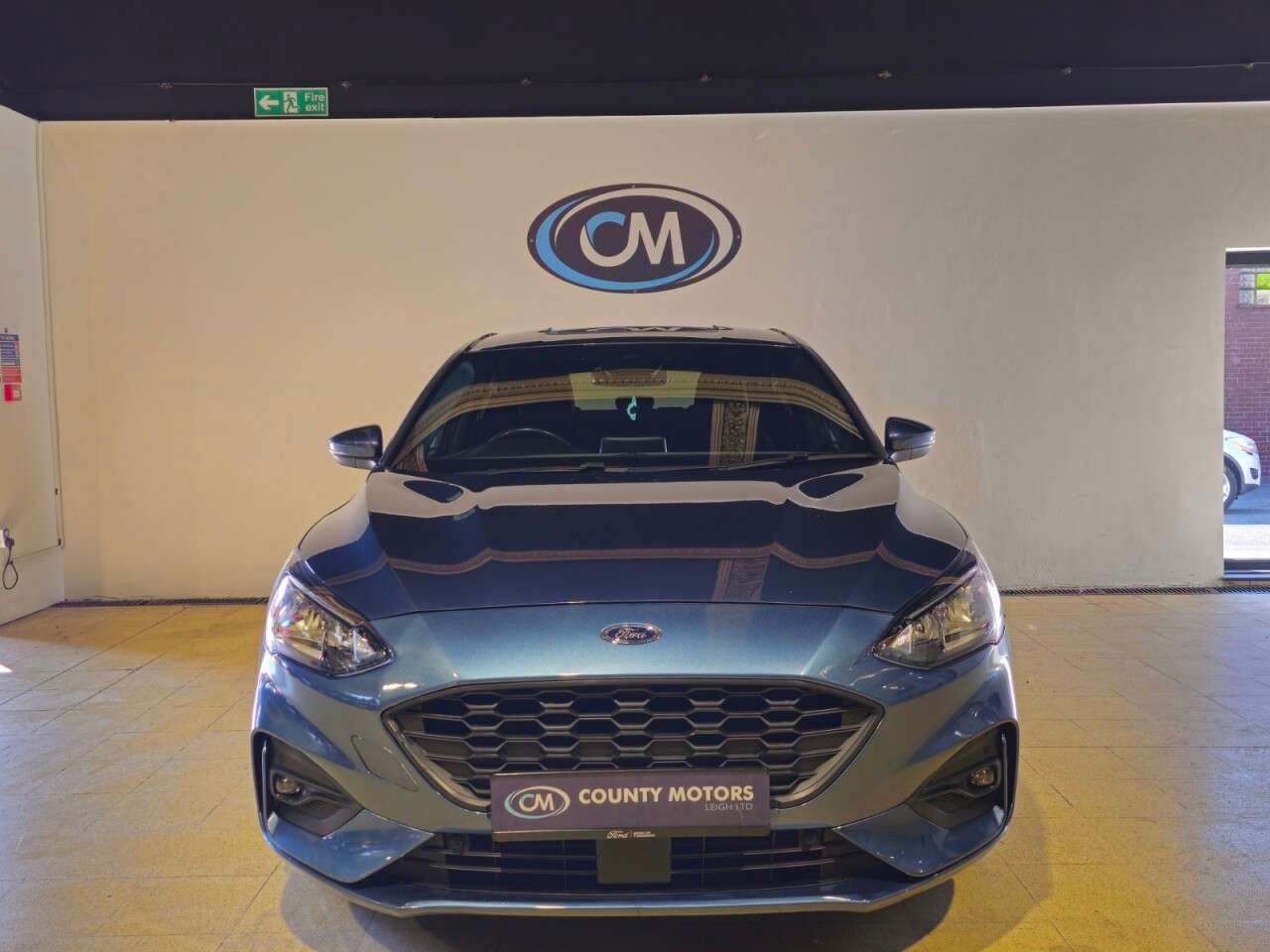 A 2019 FORD FOCUS 1.0T EcoBoost ST-Line X Hatchback 5dr Petrol Manual Euro 6 (s/s) (125 ps) * A 2019 FORD FOCUS 1.0T EcoBoost ST-Line X Hatchback 5dr Petrol Manual Euro 6 (s/s) (125 ps) *