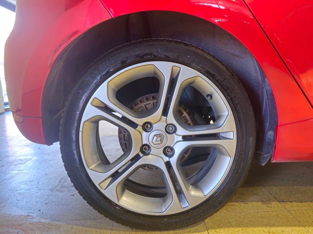2018 RENAULT CLIO 2018 RENAULT CLIO