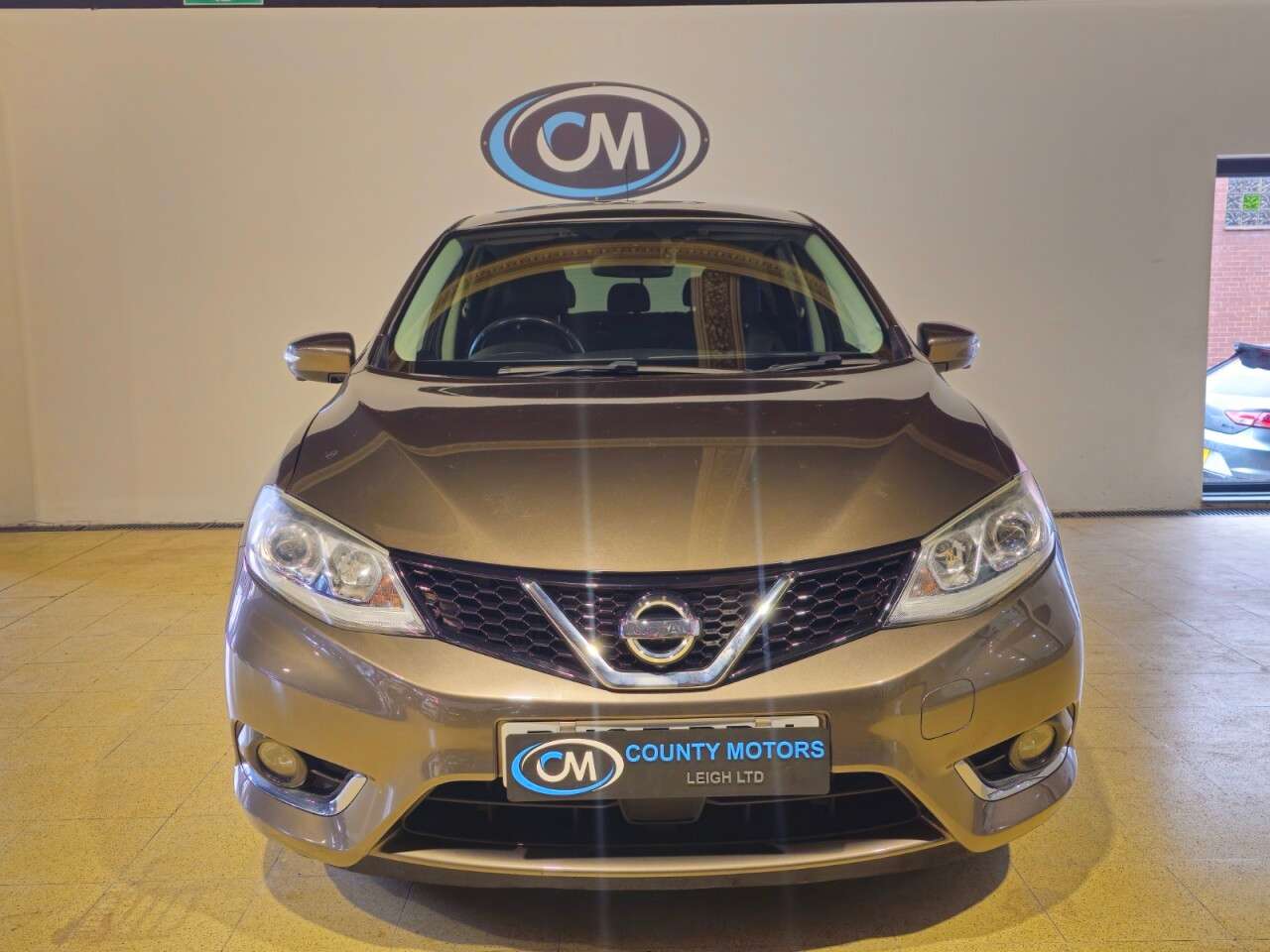 A 2015 NISSAN PULSAR 1.2 DIG-T Tekna Hatchback 5dr Petrol Manual Euro 6 (s/s) (115 ps) * Leather A 2015 NISSAN PULSAR 1.2 DIG-T Tekna Hatchback 5dr Petrol Manual Euro 6 (s/s) (115 ps) * Leather