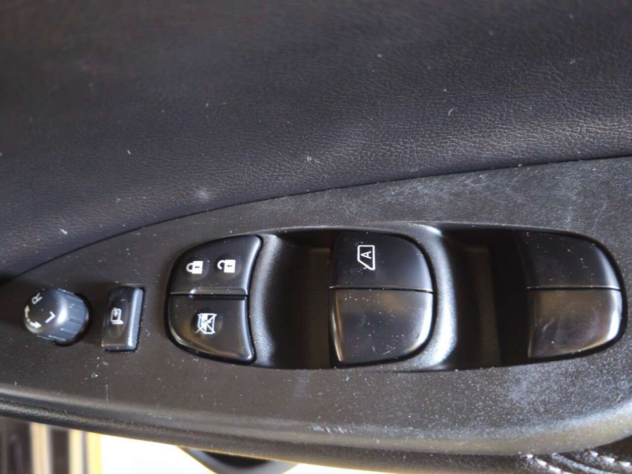2015 NISSAN PULSAR 2015 NISSAN PULSAR