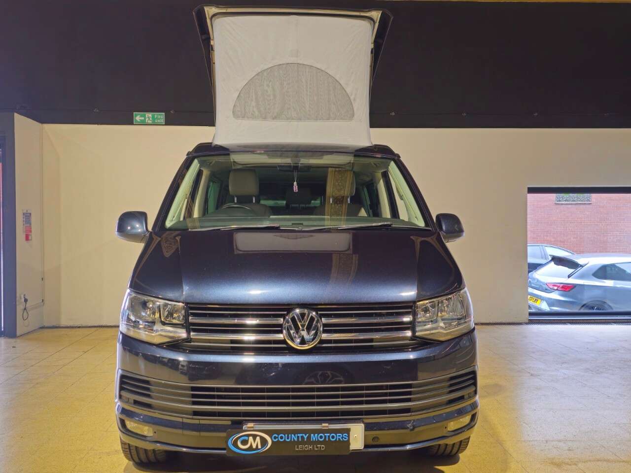 A 2017 VOLKSWAGEN CALIFORNIA 2.0 BiTDI BlueMotion Tech Ocean Camper 4dr Diesel DSG Euro 6 (s/s) (204 ps) A 2017 VOLKSWAGEN CALIFORNIA 2.0 BiTDI BlueMotion Tech Ocean Camper 4dr Diesel DSG Euro 6 (s/s) (204 ps)