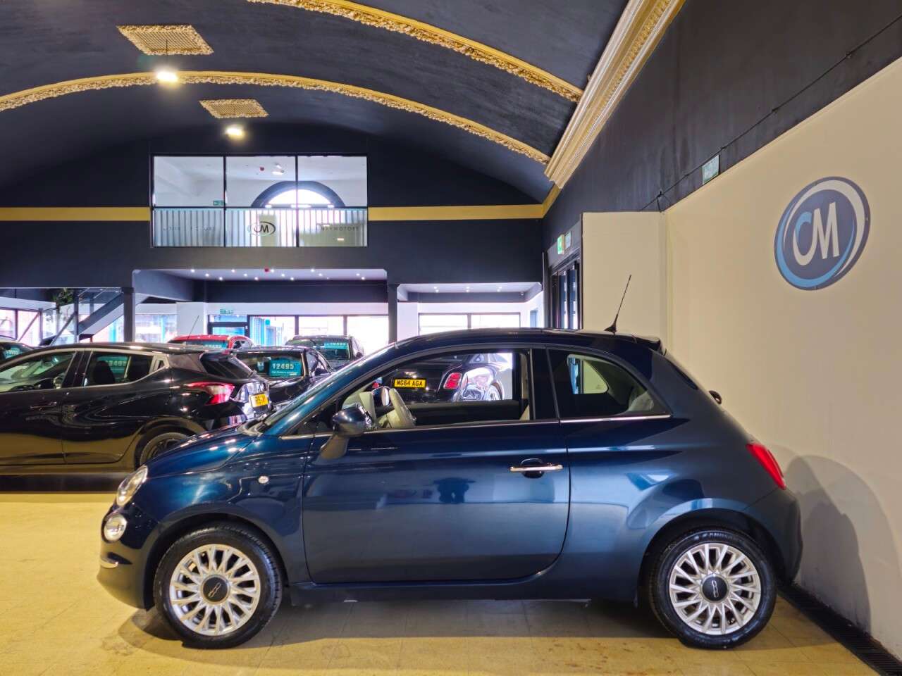 2017 FIAT 500 2017 FIAT 500
