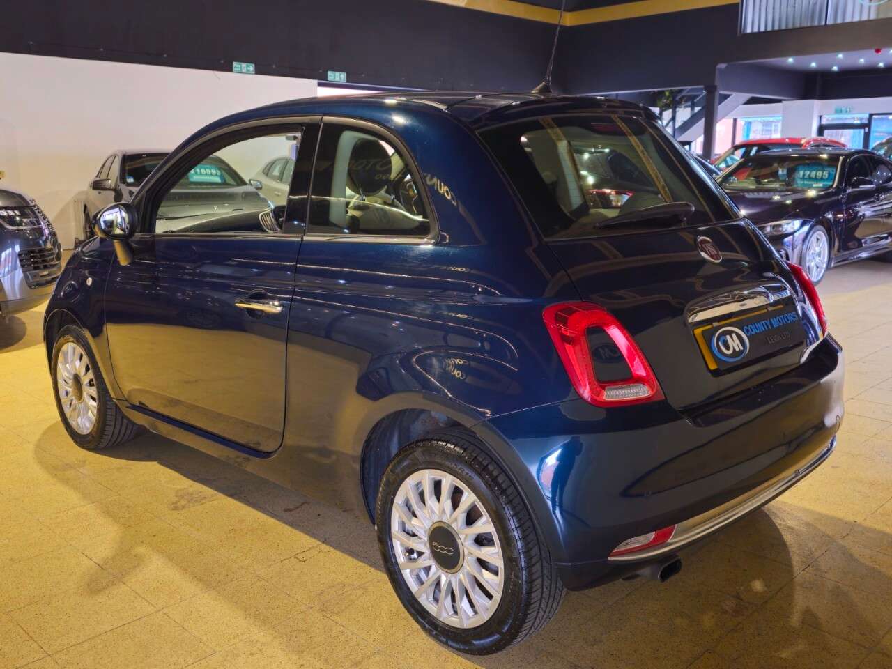 2017 FIAT 500 2017 FIAT 500