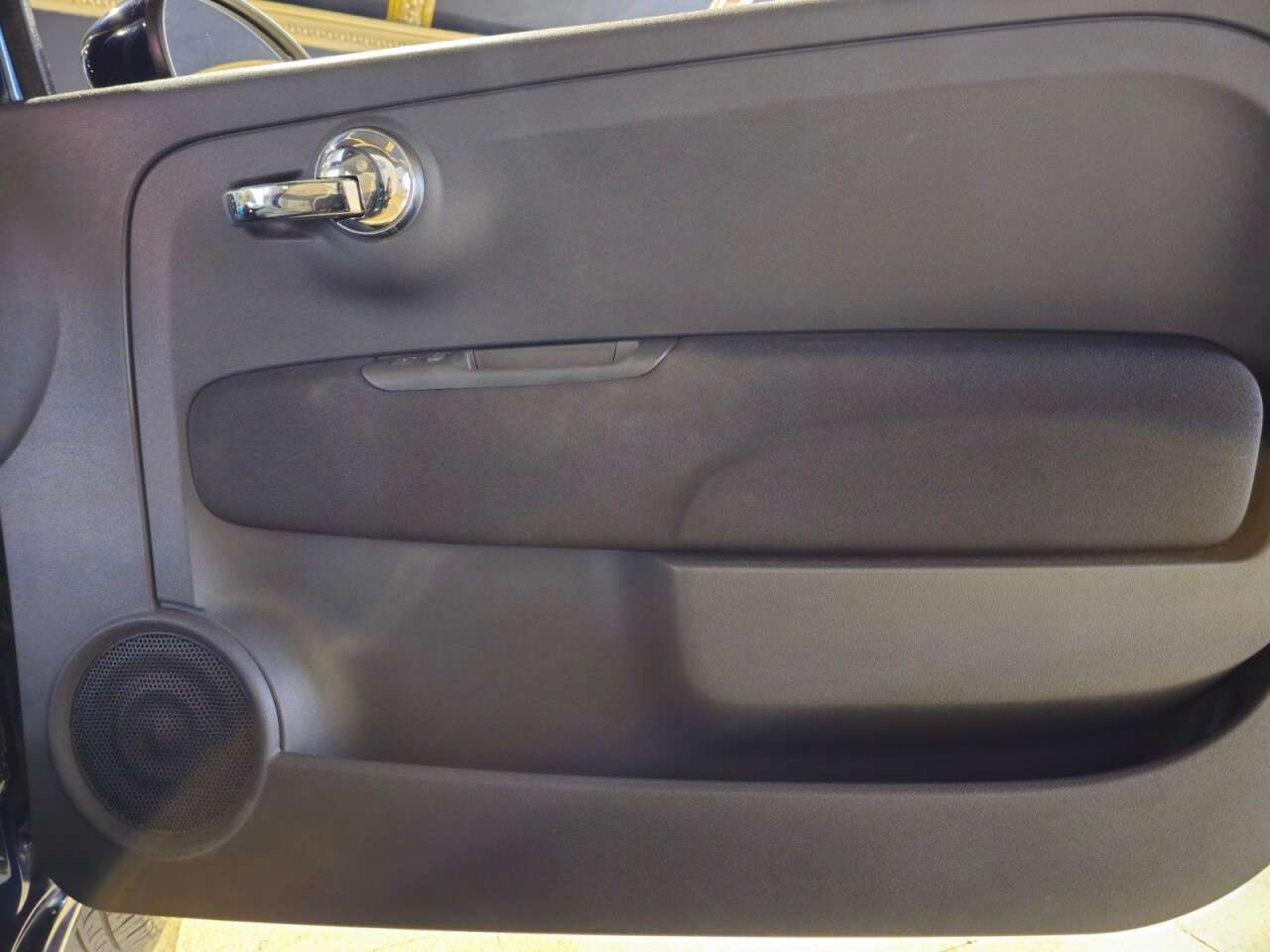 2017 FIAT 500 2017 FIAT 500