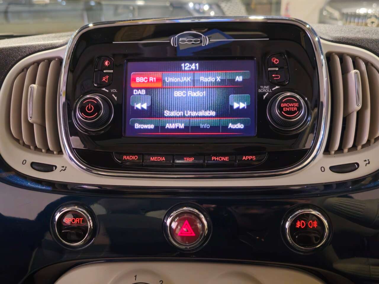 2017 FIAT 500 2017 FIAT 500