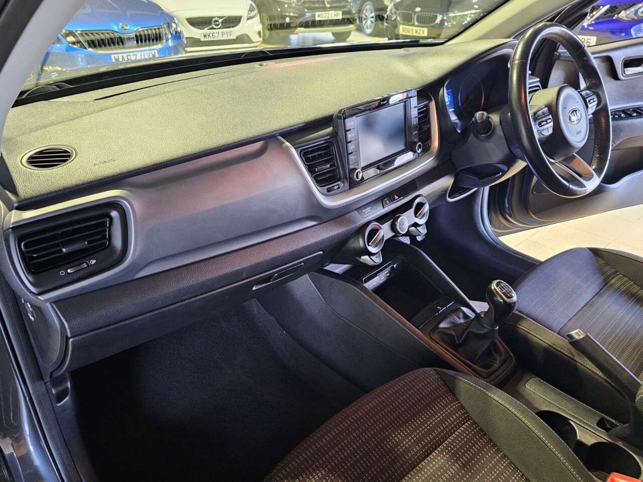 2018 KIA STONIC 2018 KIA STONIC