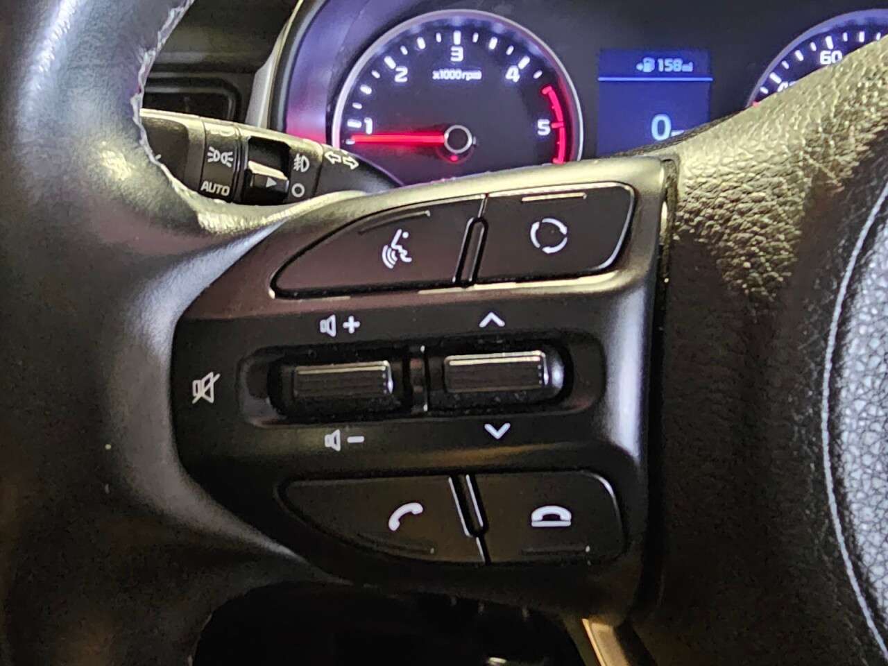 2018 KIA STONIC 2018 KIA STONIC