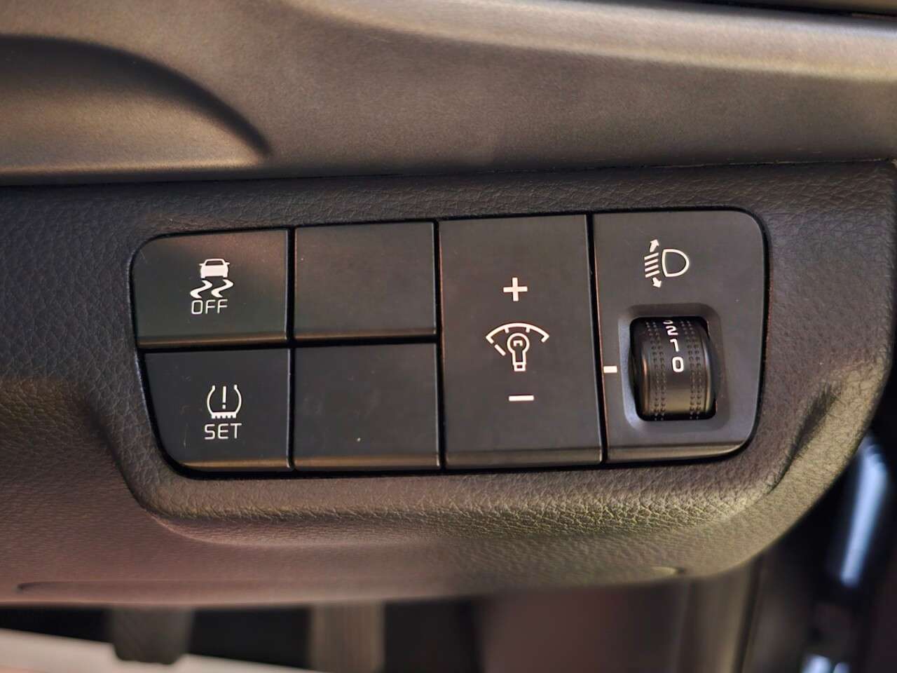 2018 KIA STONIC 2018 KIA STONIC