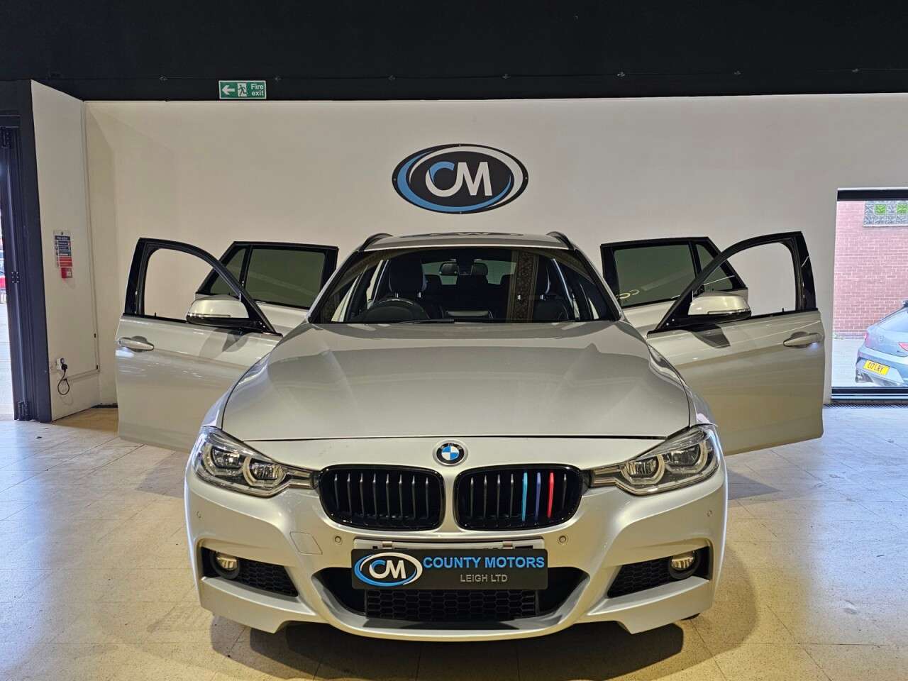 2017 BMW 3 SERIES 2017 BMW 3 SERIES