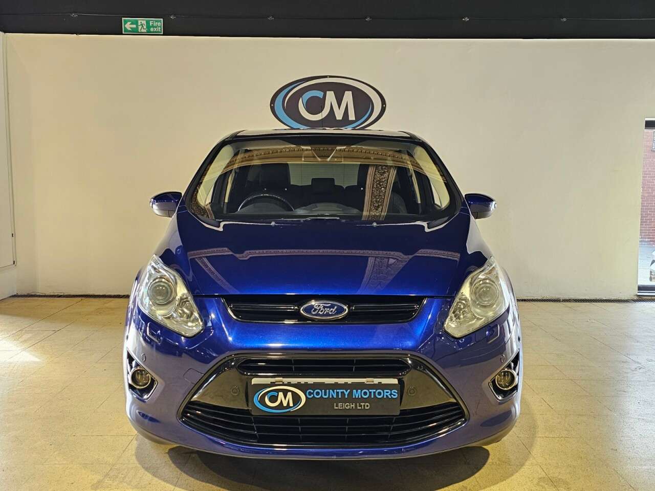 A 2015 FORD C-MAX 1.6T EcoBoost Titanium X MPV 5dr Petrol Manual Euro 5 (s/s) (182 ps) Fresh A 2015 FORD C-MAX 1.6T EcoBoost Titanium X MPV 5dr Petrol Manual Euro 5 (s/s) (182 ps) Fresh