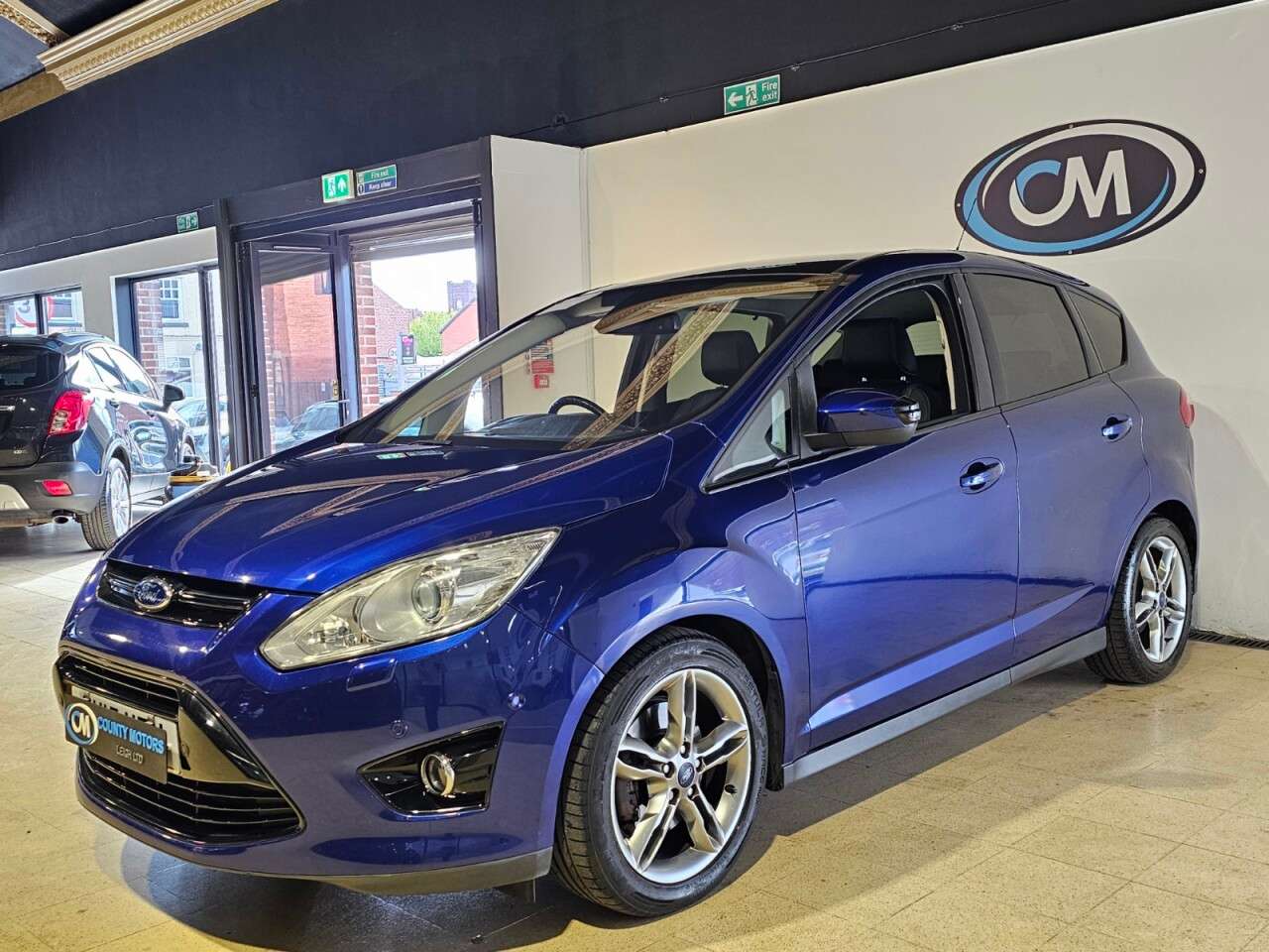 A 2015 FORD C-MAX 1.6T EcoBoost Titanium X MPV 5dr Petrol Manual Euro 5 (s/s) (182 ps) Fresh A 2015 FORD C-MAX 1.6T EcoBoost Titanium X MPV 5dr Petrol Manual Euro 5 (s/s) (182 ps) Fresh