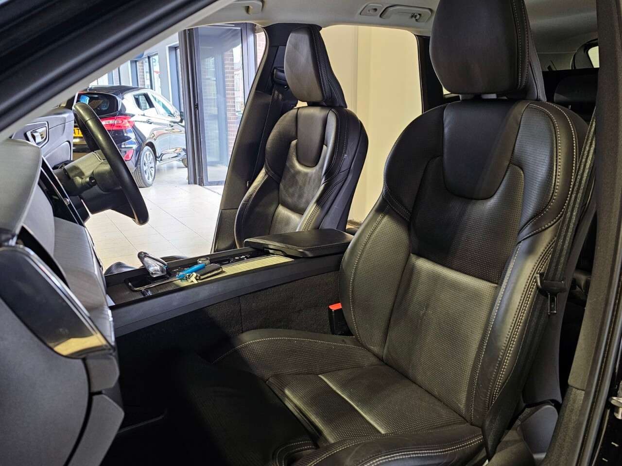 2020 VOLVO XC60 2020 VOLVO XC60