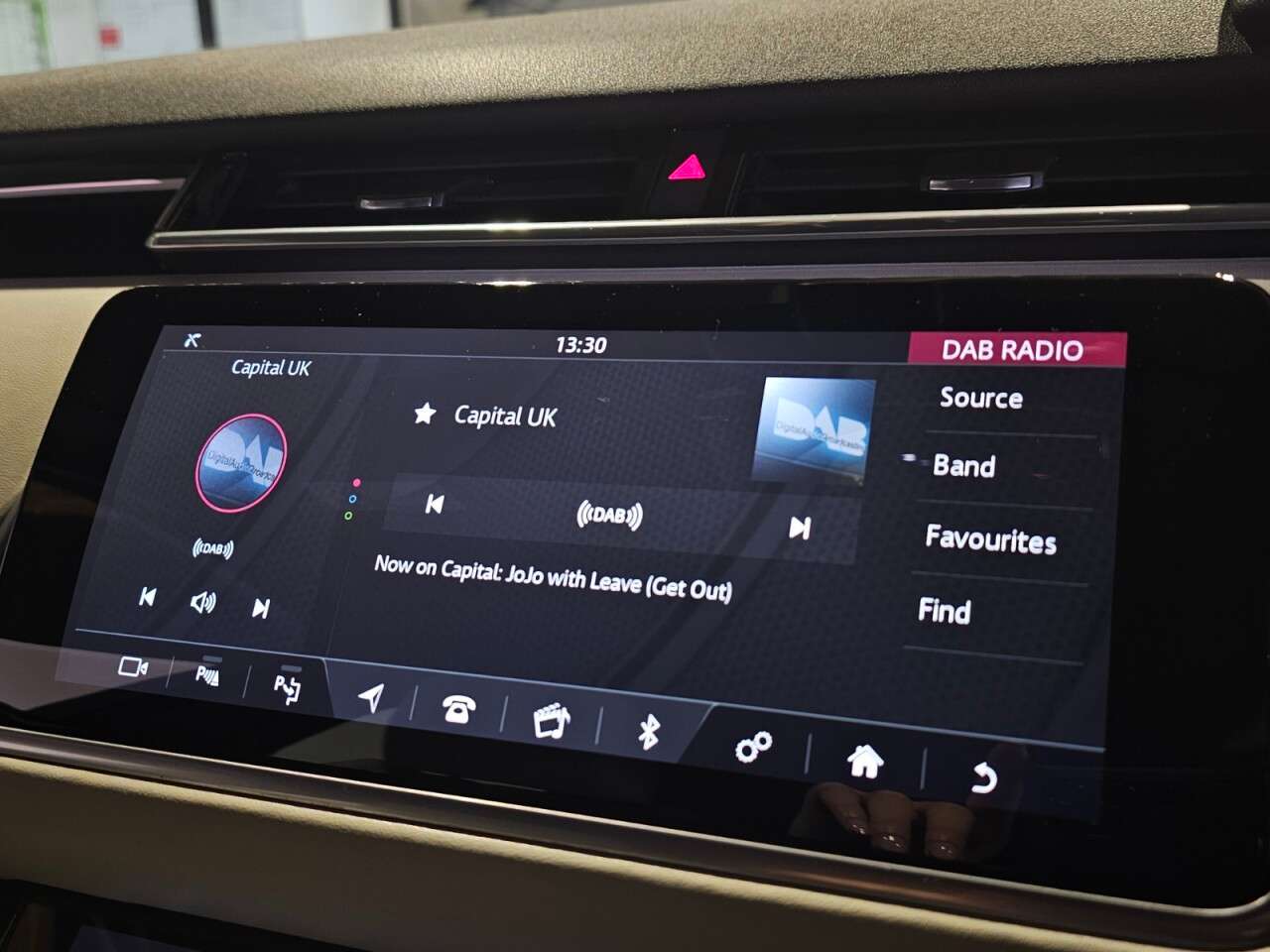2019 LAND ROVER RANGE ROVER VELAR 2019 LAND ROVER RANGE ROVER VELAR