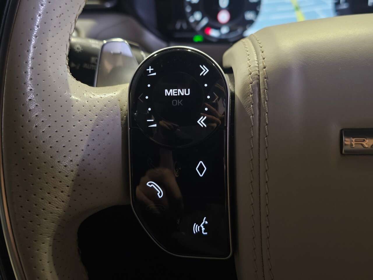 2019 LAND ROVER RANGE ROVER VELAR 2019 LAND ROVER RANGE ROVER VELAR