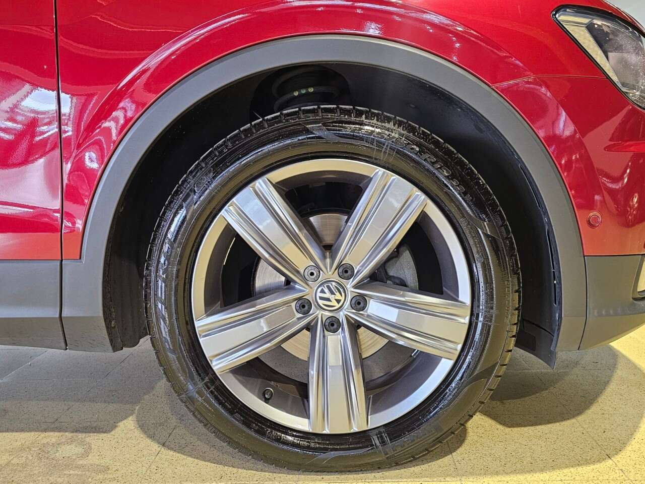 2019 VOLKSWAGEN TIGUAN 2019 VOLKSWAGEN TIGUAN