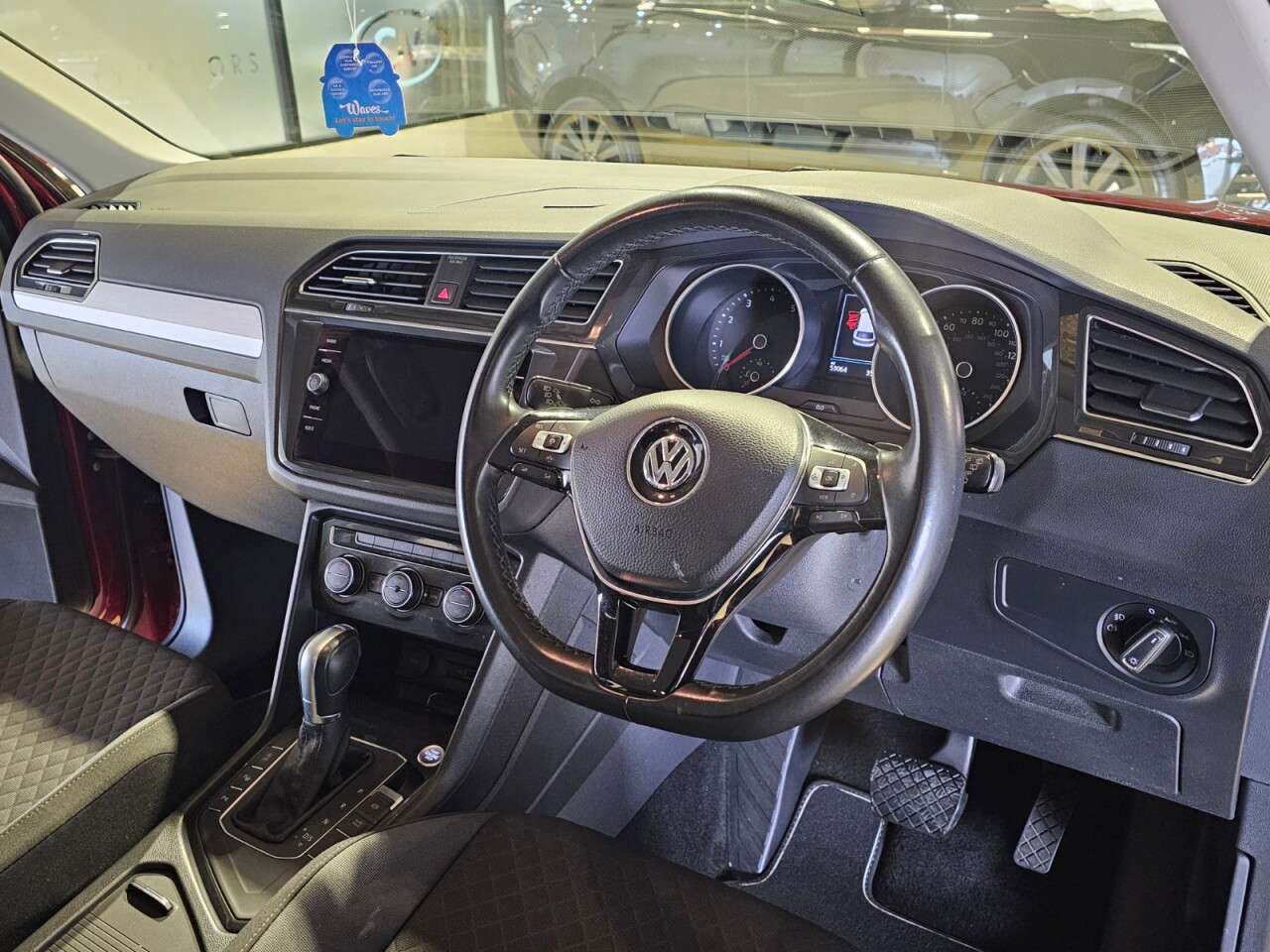 2019 VOLKSWAGEN TIGUAN 2019 VOLKSWAGEN TIGUAN