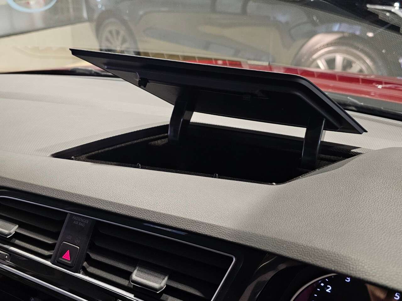 2019 VOLKSWAGEN TIGUAN 2019 VOLKSWAGEN TIGUAN