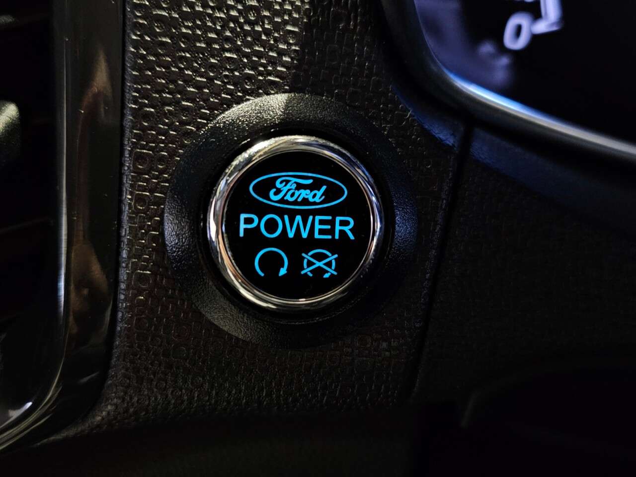 2017 FORD ECOSPORT 2017 FORD ECOSPORT