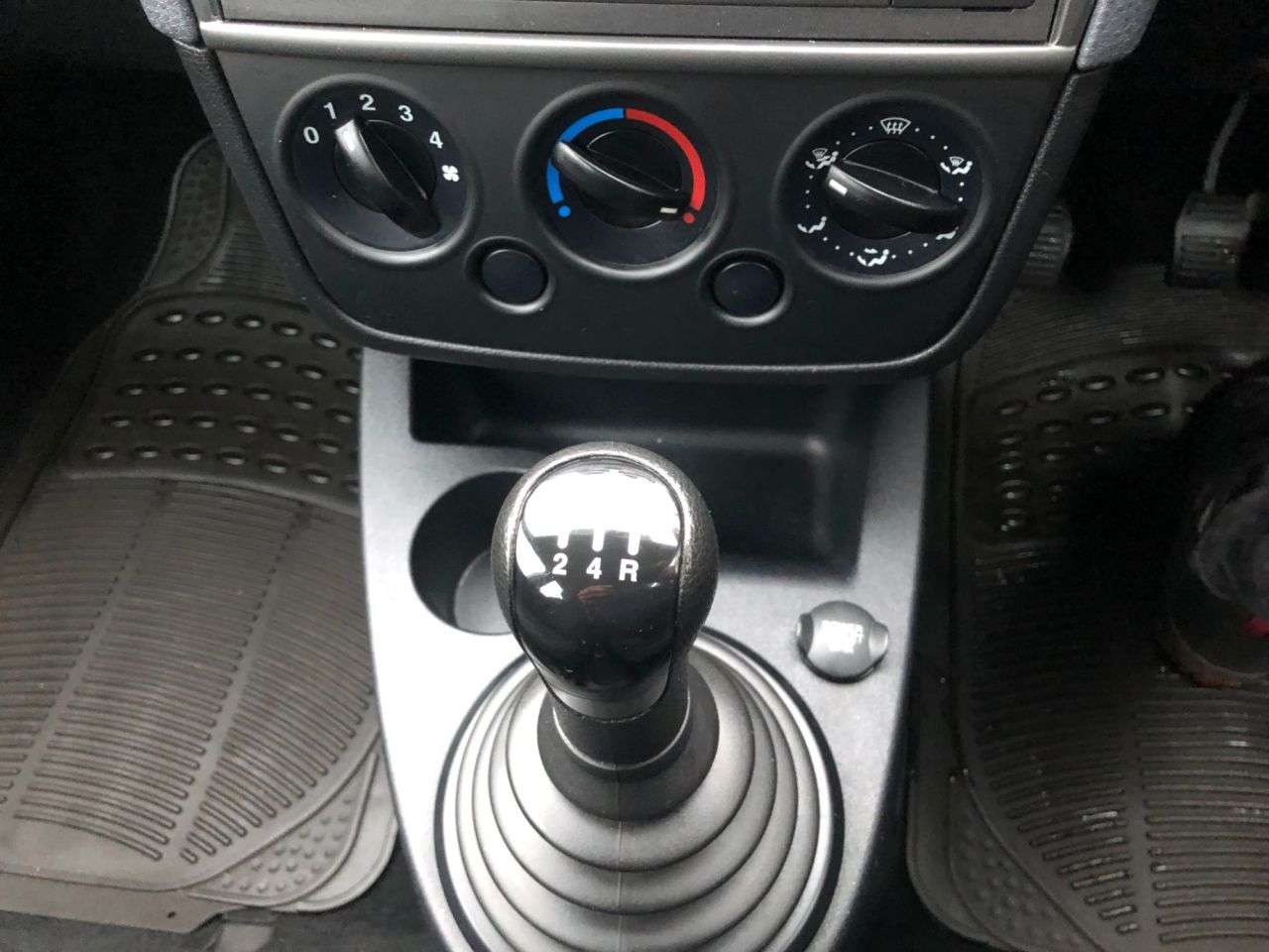 2006 FORD FIESTA 2006 FORD FIESTA