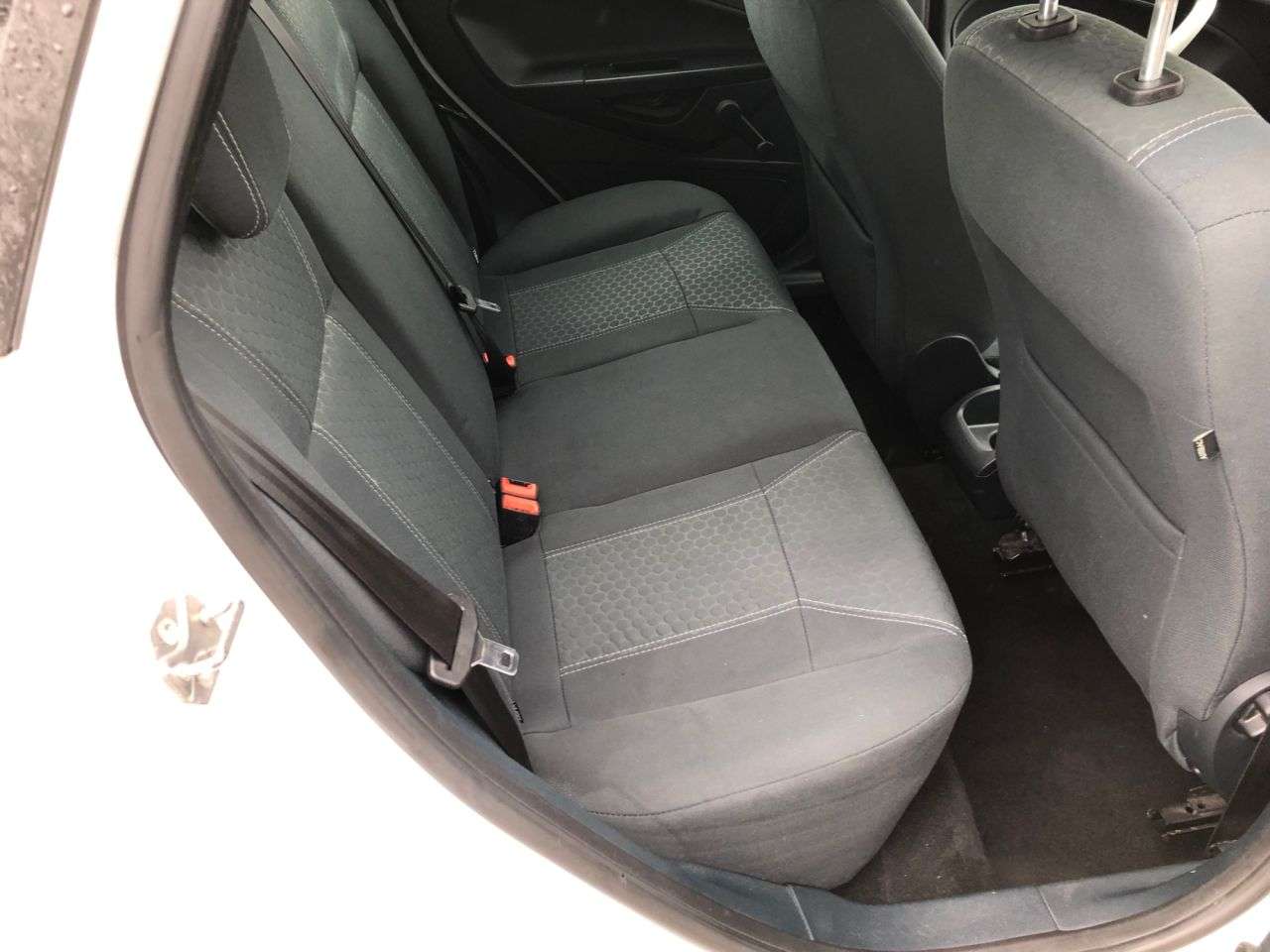 2011 FORD FIESTA 2011 FORD FIESTA