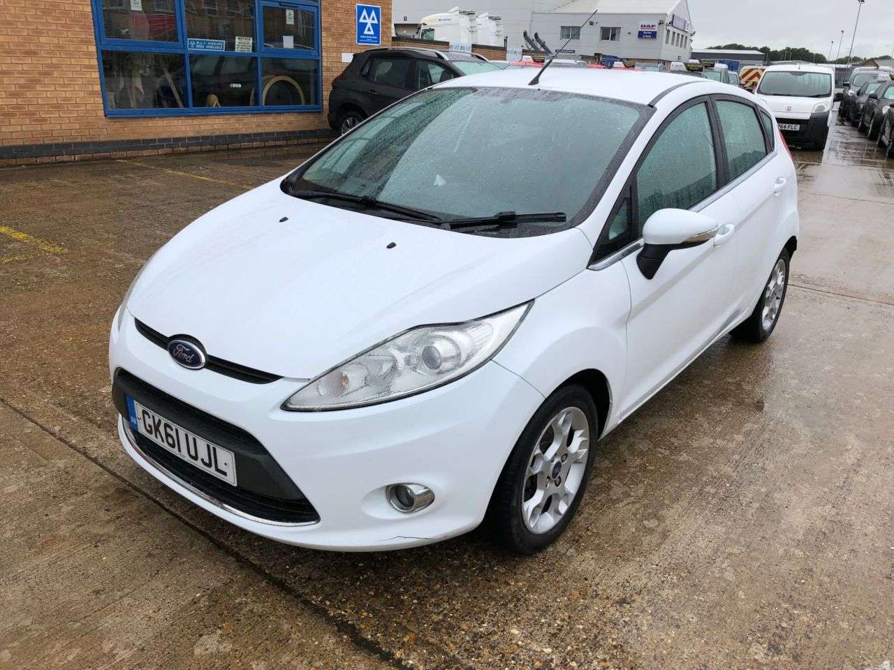 2011 FORD FIESTA 2011 FORD FIESTA