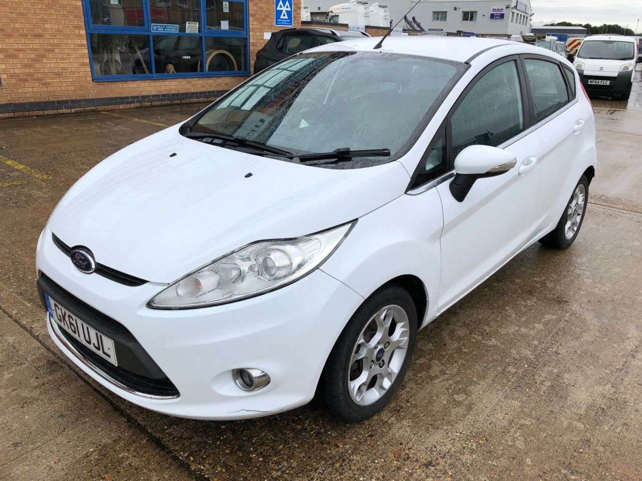 2011 FORD FIESTA 2011 FORD FIESTA