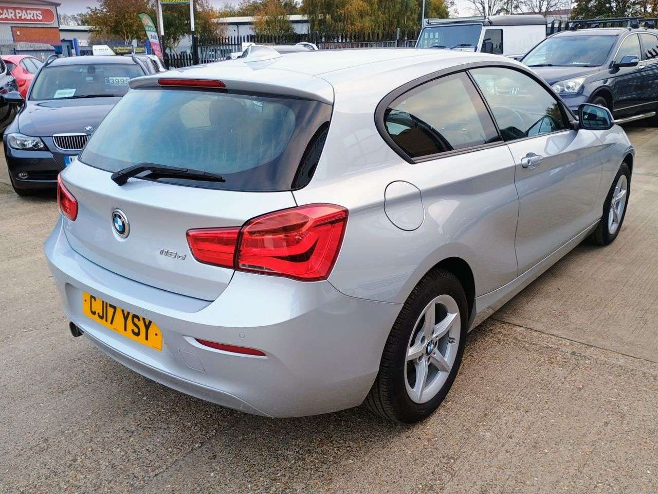 2017 BMW 1 SERIES 2017 BMW 1 SERIES