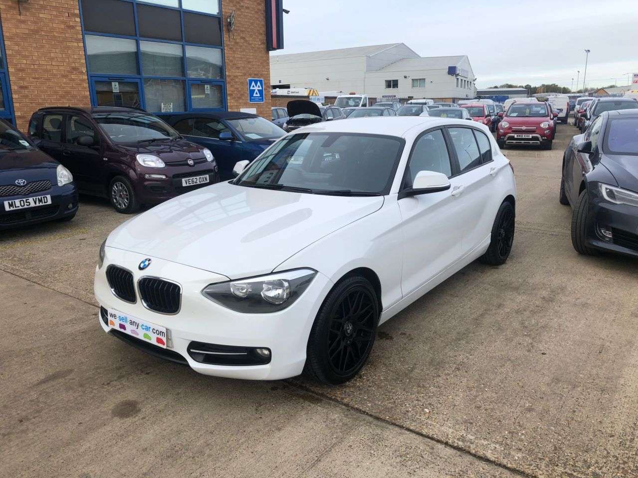 2013 BMW 1 SERIES 2013 BMW 1 SERIES