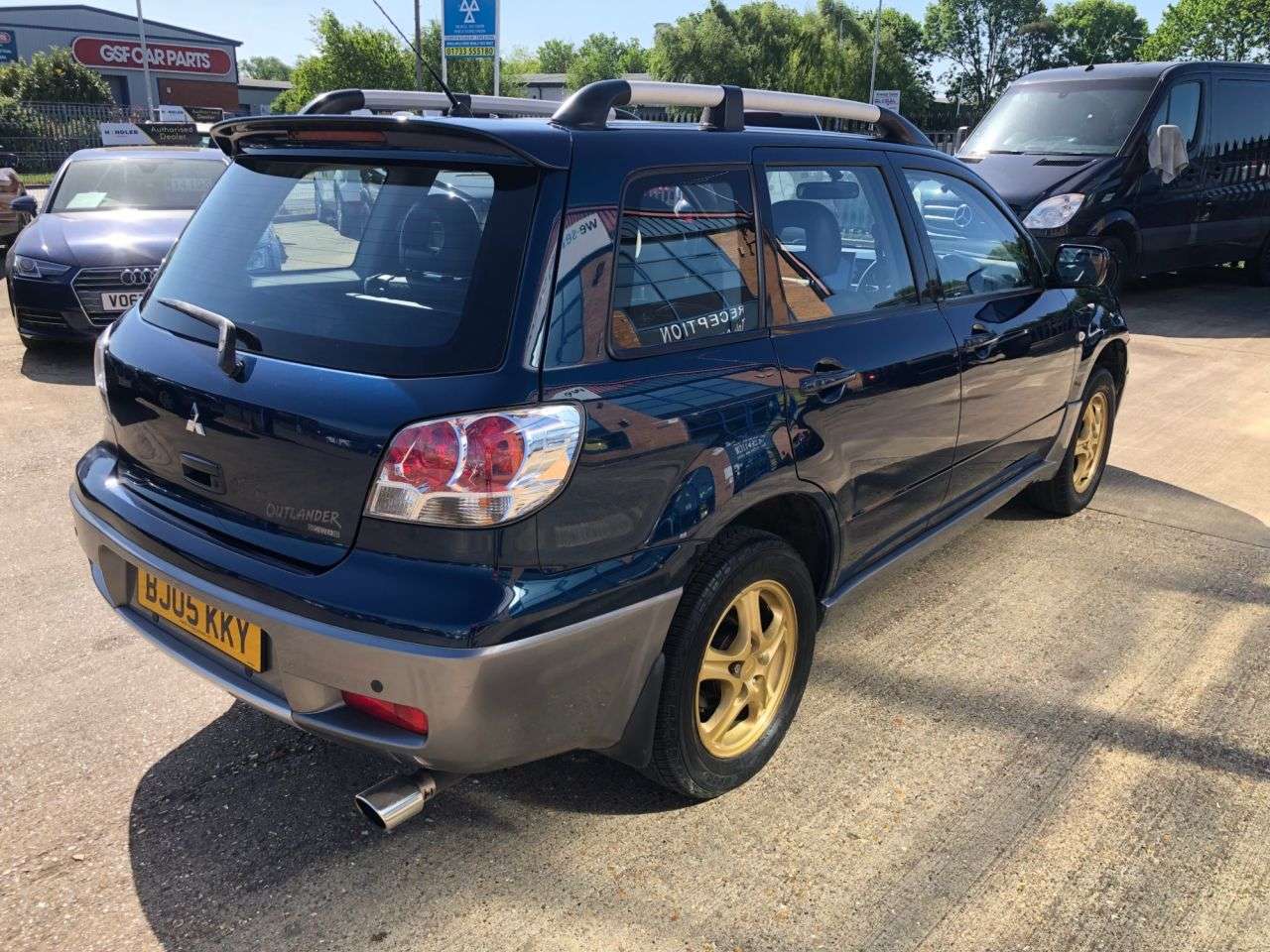 2005 MITSUBISHI OUTLANDER 2005 MITSUBISHI OUTLANDER