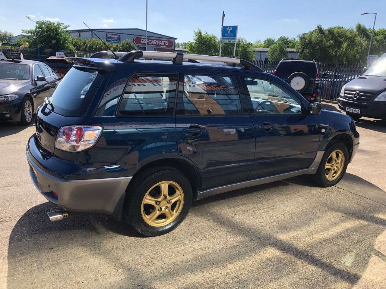 2005 MITSUBISHI OUTLANDER 2005 MITSUBISHI OUTLANDER