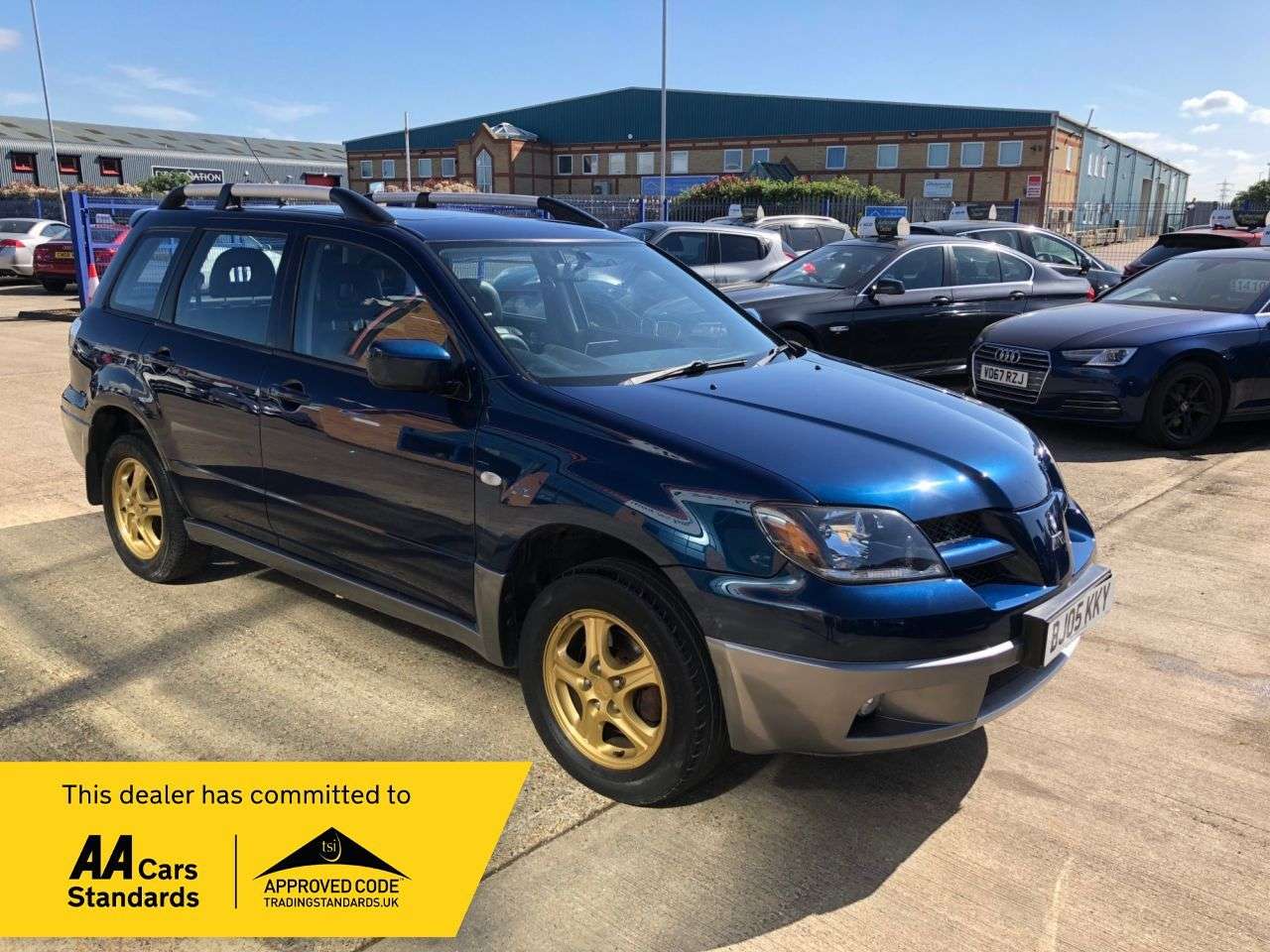 A 2005 MITSUBISHI OUTLANDER 2.4 Sport SE SUV 5dr Petrol Automatic MOT SERVICE WARRANTY A 2005 MITSUBISHI OUTLANDER 2.4 Sport SE SUV 5dr Petrol Automatic MOT SERVICE WARRANTY