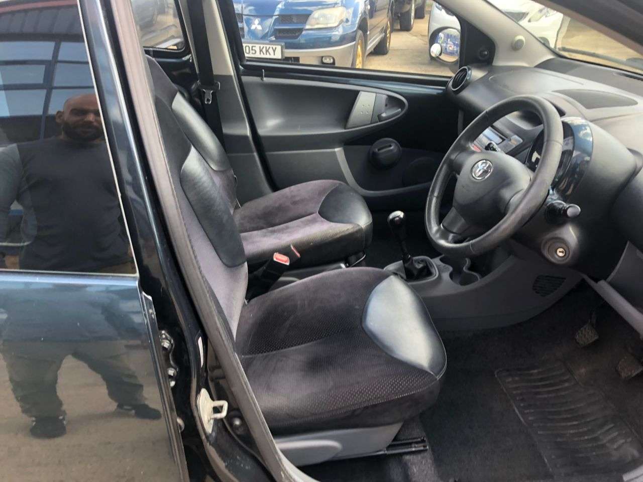 2011 TOYOTA AYGO 2011 TOYOTA AYGO