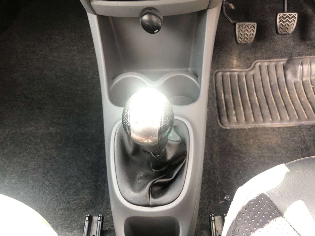 2011 TOYOTA AYGO 2011 TOYOTA AYGO