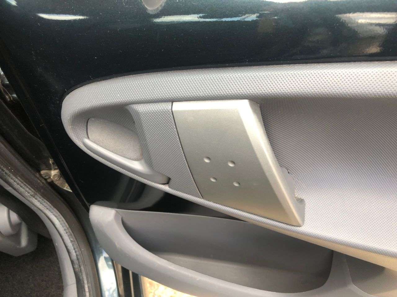 2011 TOYOTA AYGO 2011 TOYOTA AYGO