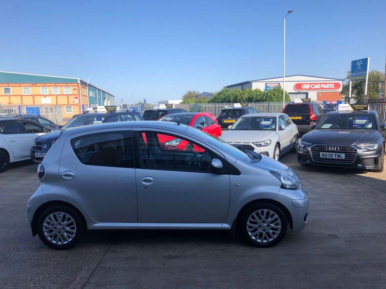 2010 TOYOTA AYGO 2010 TOYOTA AYGO