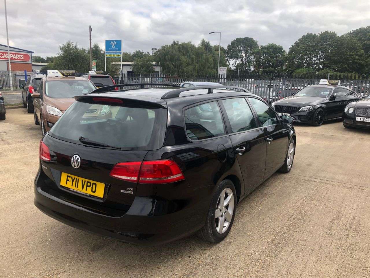 2011 VOLKSWAGEN PASSAT 2011 VOLKSWAGEN PASSAT