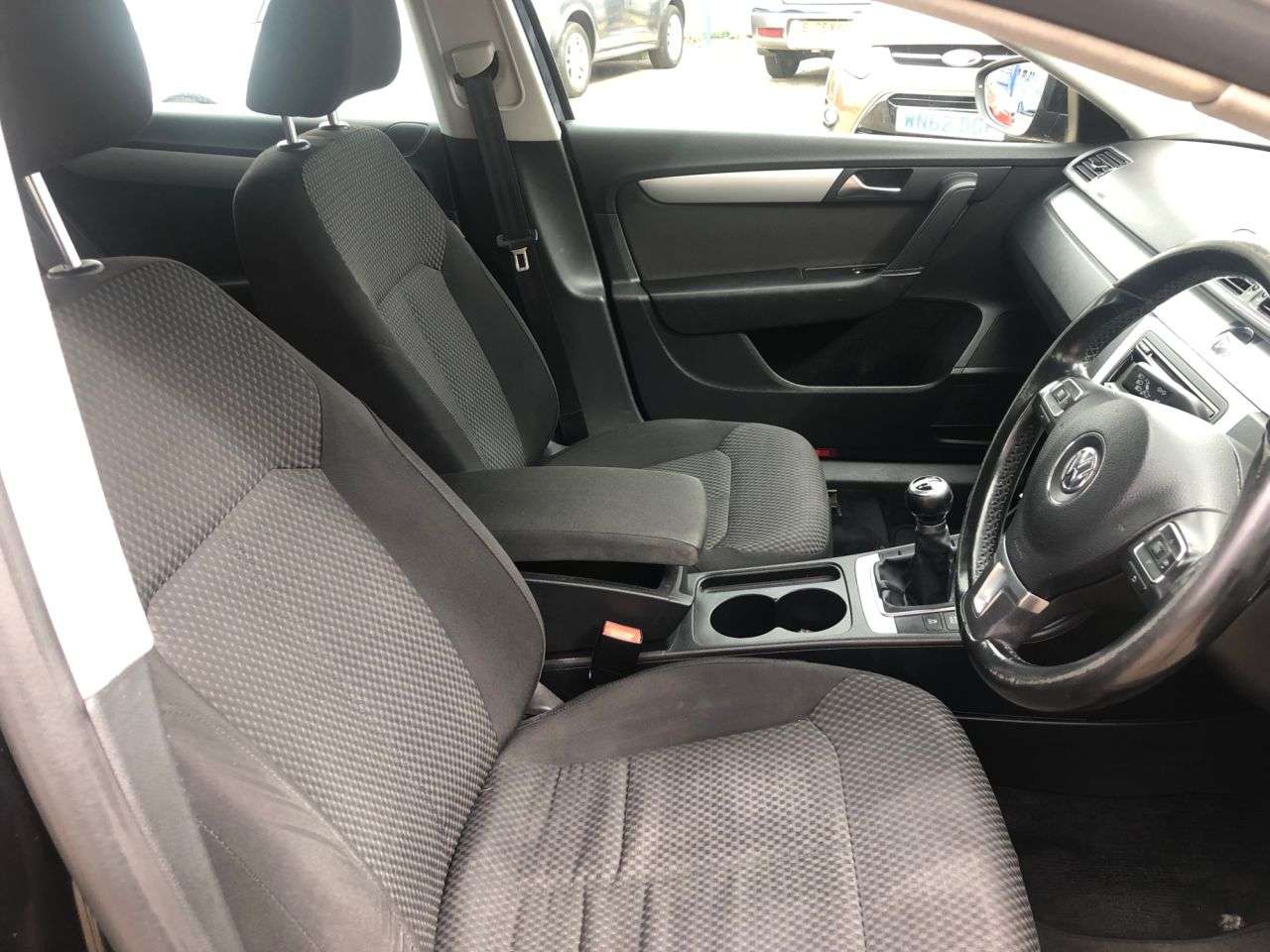 2011 VOLKSWAGEN PASSAT 2011 VOLKSWAGEN PASSAT