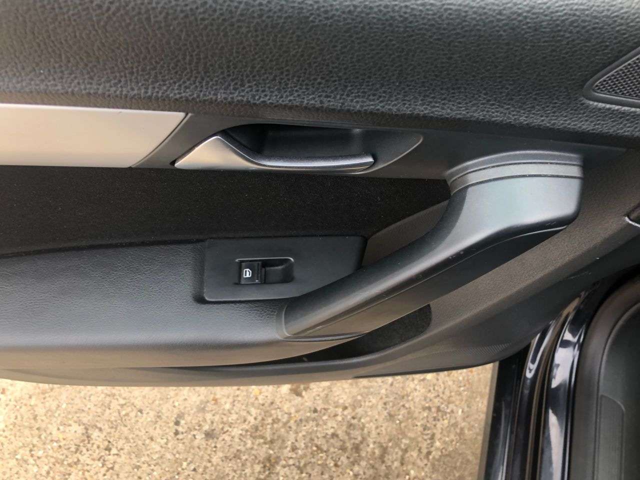 2011 VOLKSWAGEN PASSAT 2011 VOLKSWAGEN PASSAT