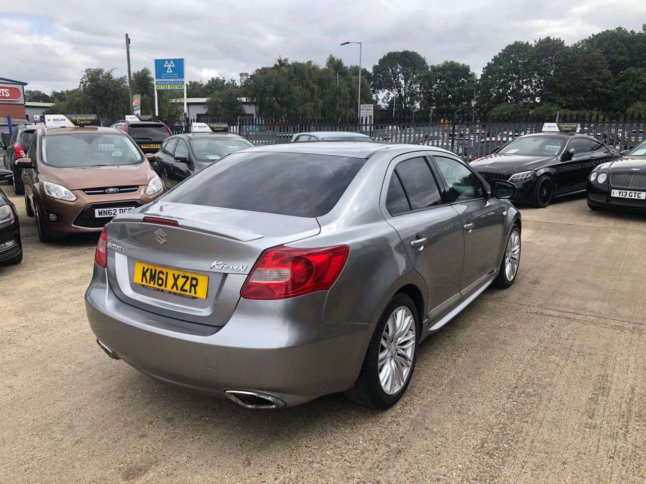 2012 SUZUKI KIZASHI 2012 SUZUKI KIZASHI