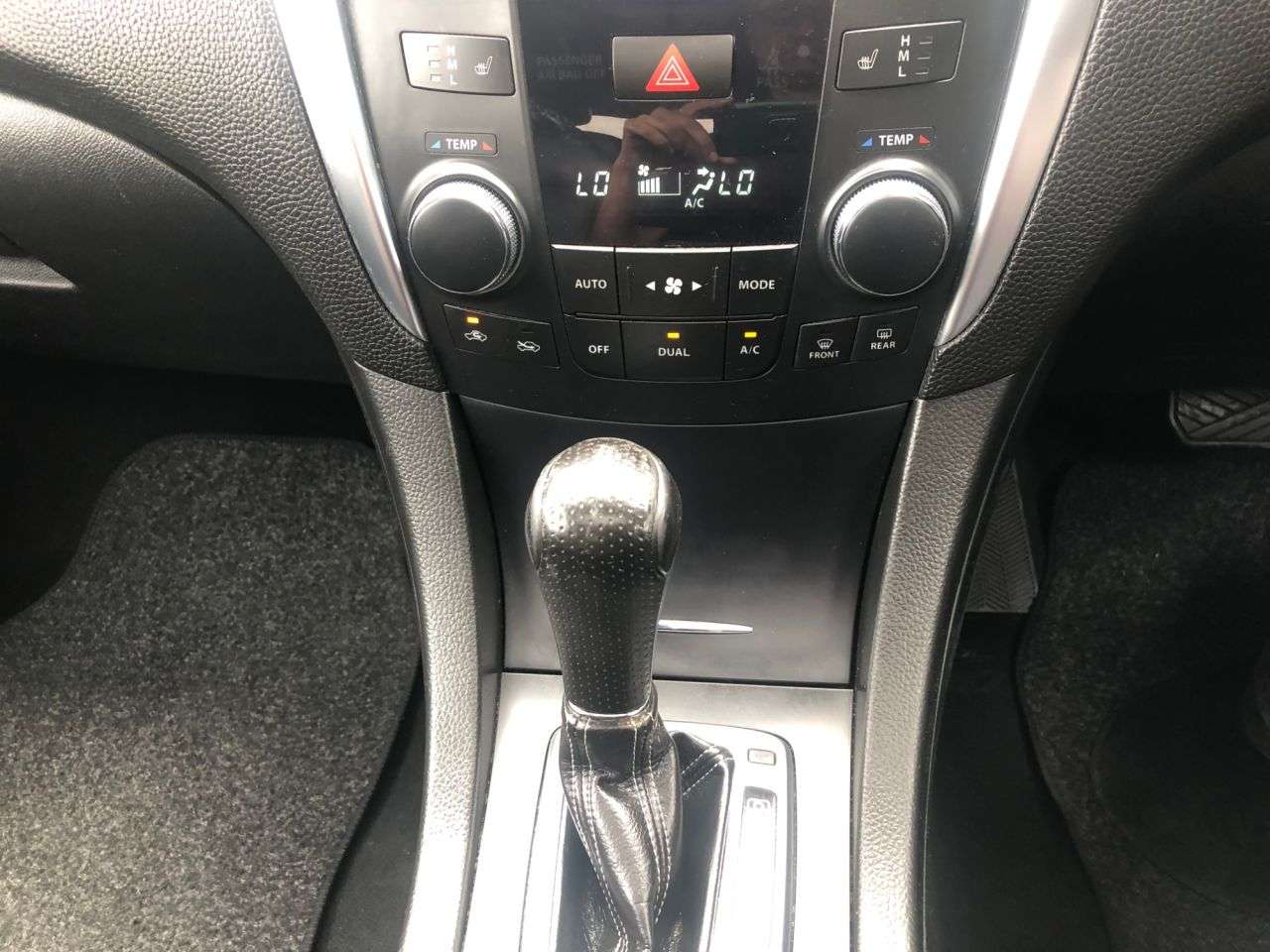 2012 SUZUKI KIZASHI 2012 SUZUKI KIZASHI