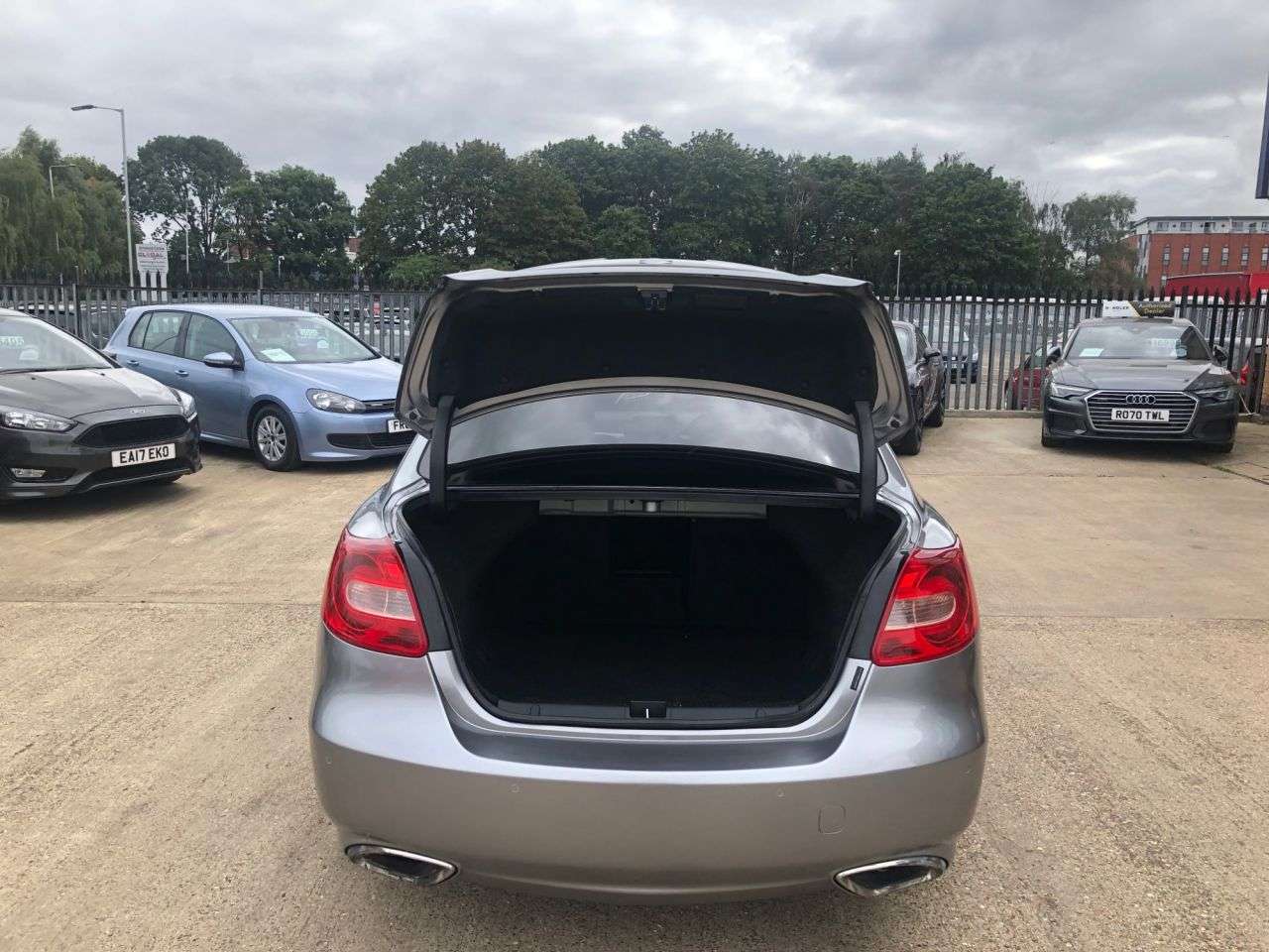 2012 SUZUKI KIZASHI 2012 SUZUKI KIZASHI