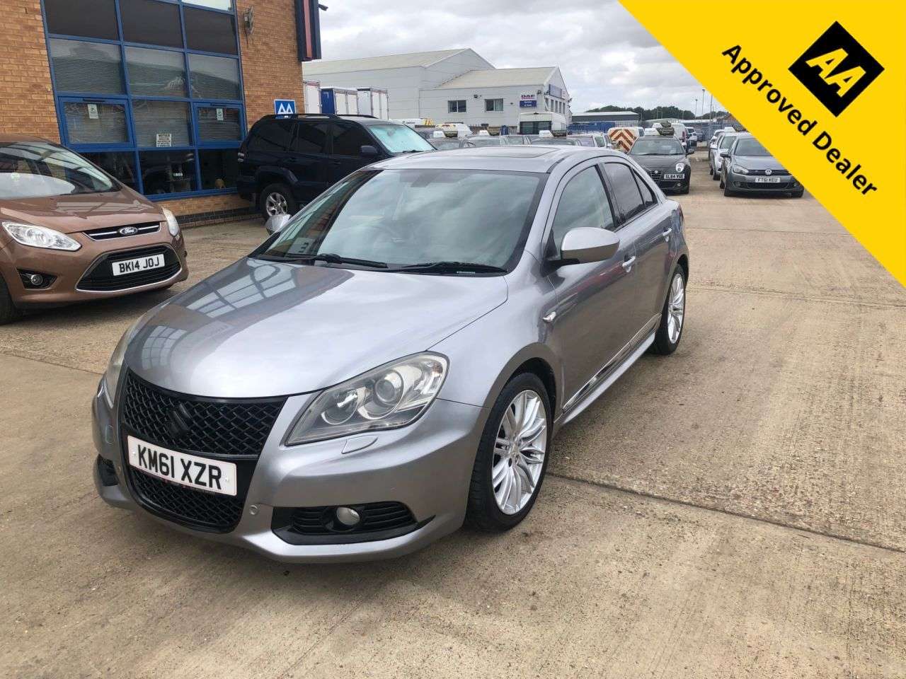 2012 SUZUKI KIZASHI 2012 SUZUKI KIZASHI