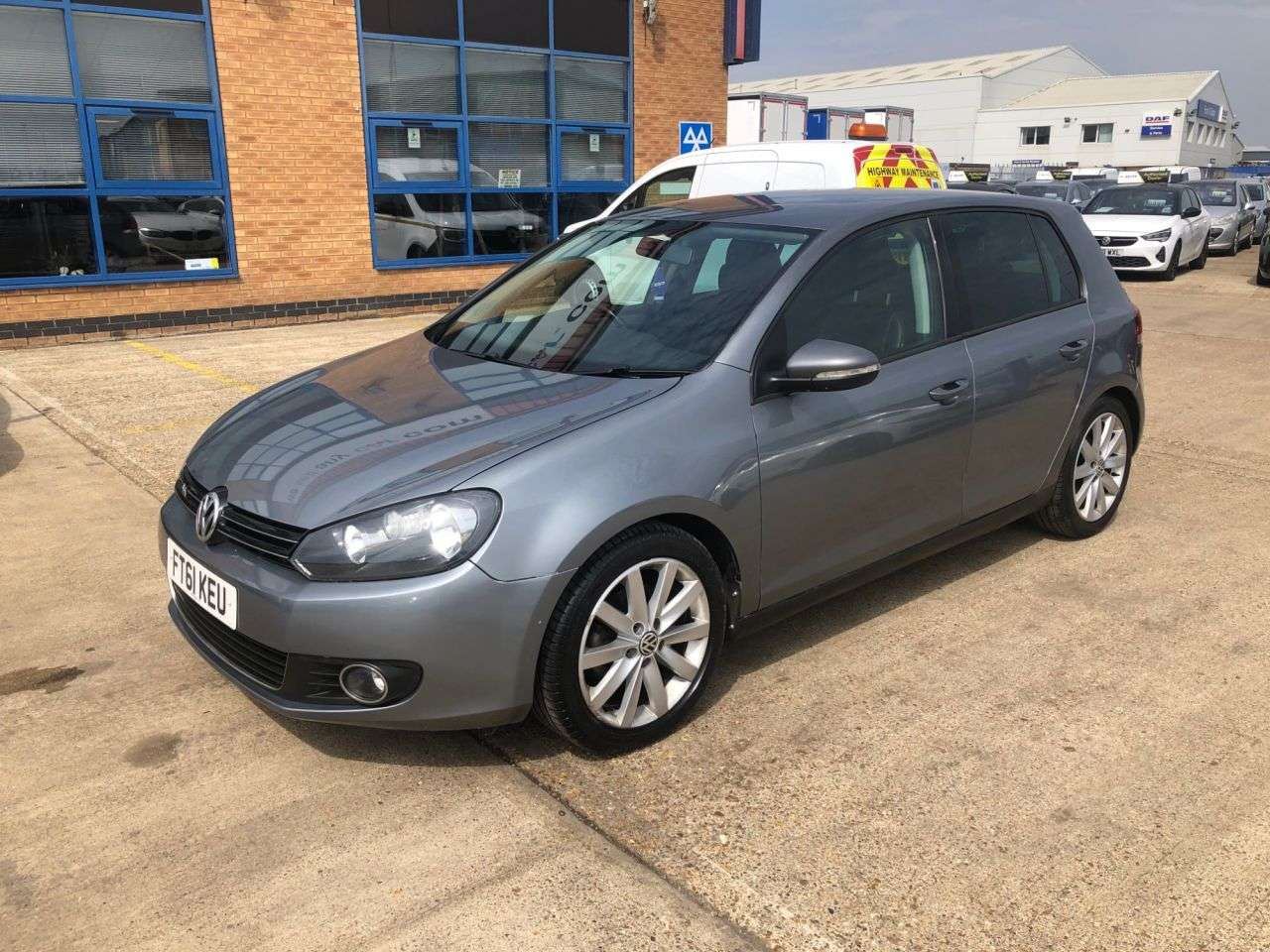 2011 VOLKSWAGEN GOLF 2011 VOLKSWAGEN GOLF