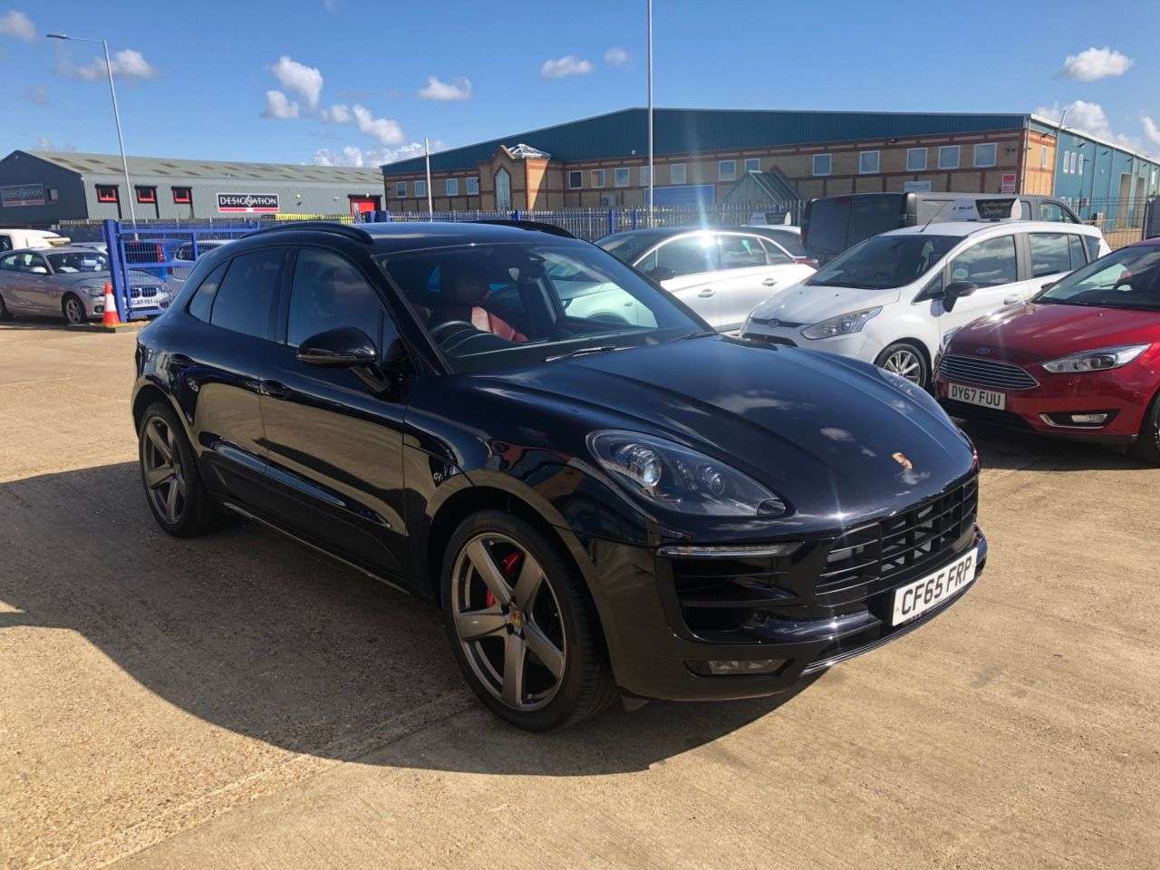 2015 PORSCHE MACAN 2015 PORSCHE MACAN