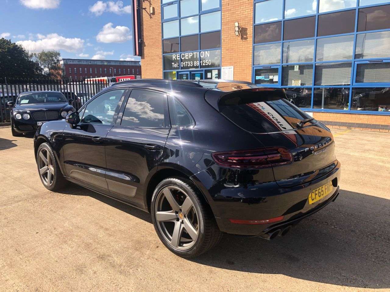 2015 PORSCHE MACAN 2015 PORSCHE MACAN