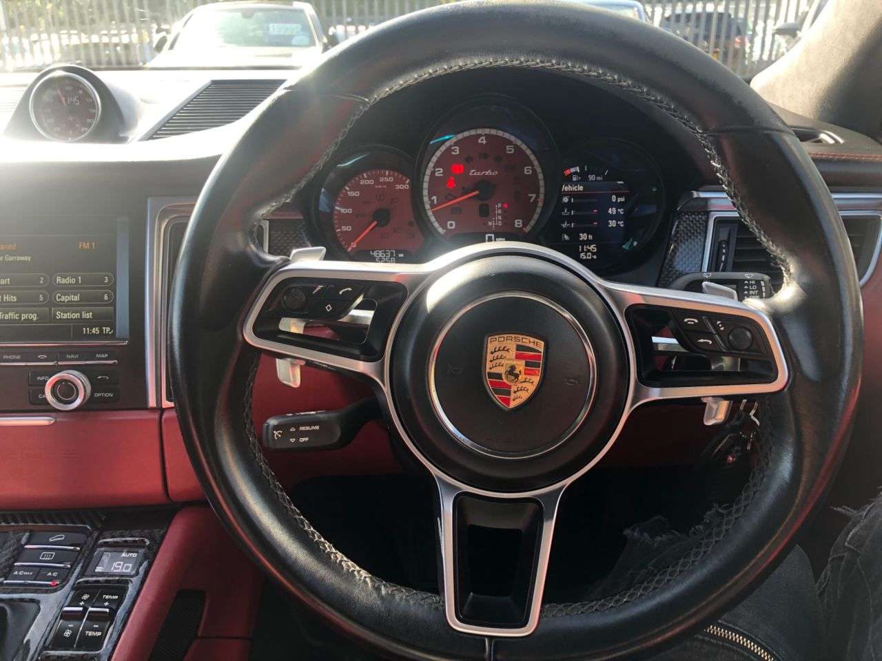2015 PORSCHE MACAN 2015 PORSCHE MACAN